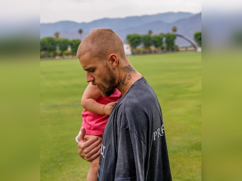 Justin Bieber, Hailey take a cosy stroll with son, Jack Blues on family outing	