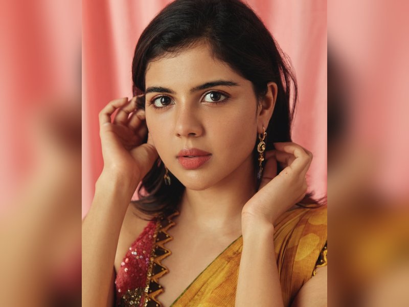 Kalyani Priyadarshan trashes post that claimed her parents had made her brother and her to stay at an orphanage