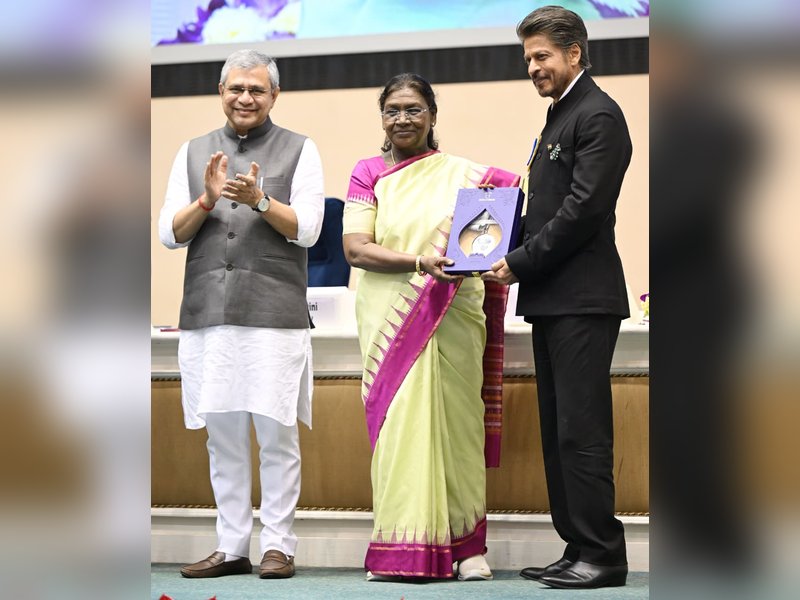 From SRK to Rani Mukerji: A complete list of the 71st National Film Awards winners