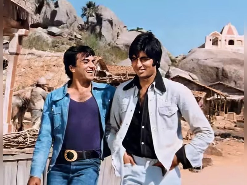 Big B, Dharmendra-starrer Sholay restored version to be showcased at IFFS