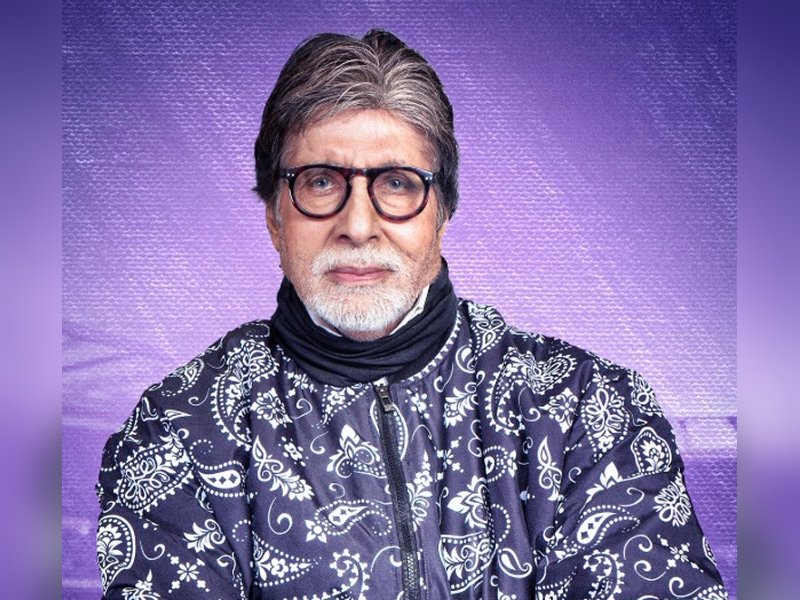 Amitabh Bachchan shares Navratri Greetings, wishes prosperity, happiness