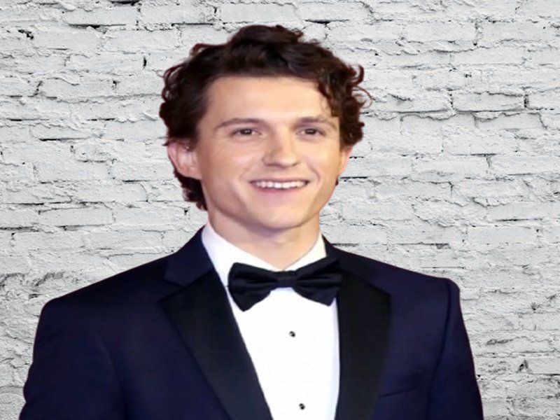 Tom Holland suffered a 'bump' after pull ring line 'snapped'