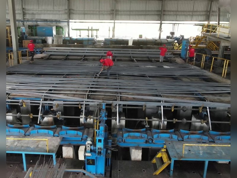 VMS TMT’s shares slip 5 pc to lower circuit on market debut