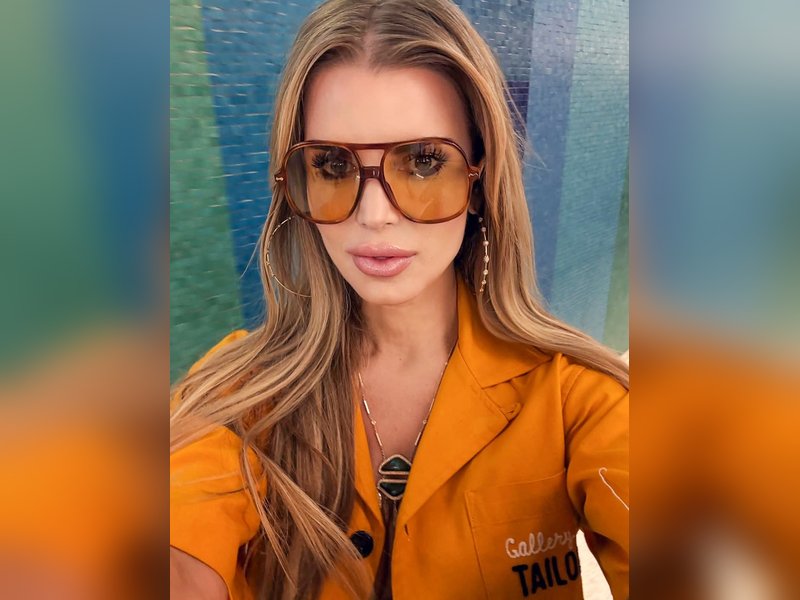 Jessica Simpson says tough times are behind her	