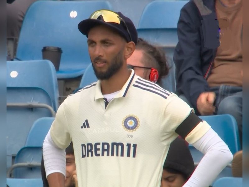 Prasidh Krishna replaced by a concussion substitute after helmet blow in India A match against Australia A in Lucknow. Photo credit: BCCI