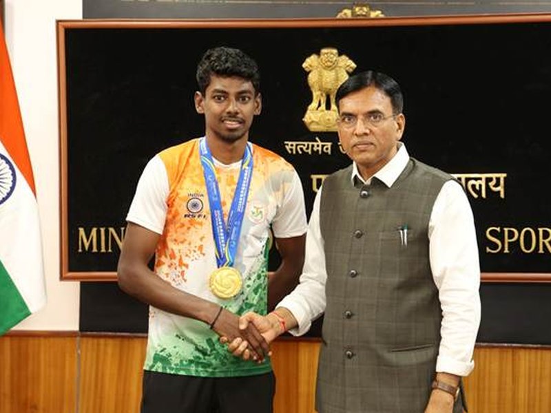 India’s medal-winning skaters from World Championships 2025 felicitated by Union Sports Minister Mansukh Mandaviya in New Delhi on Wednesday. Photo credit: SAI Media