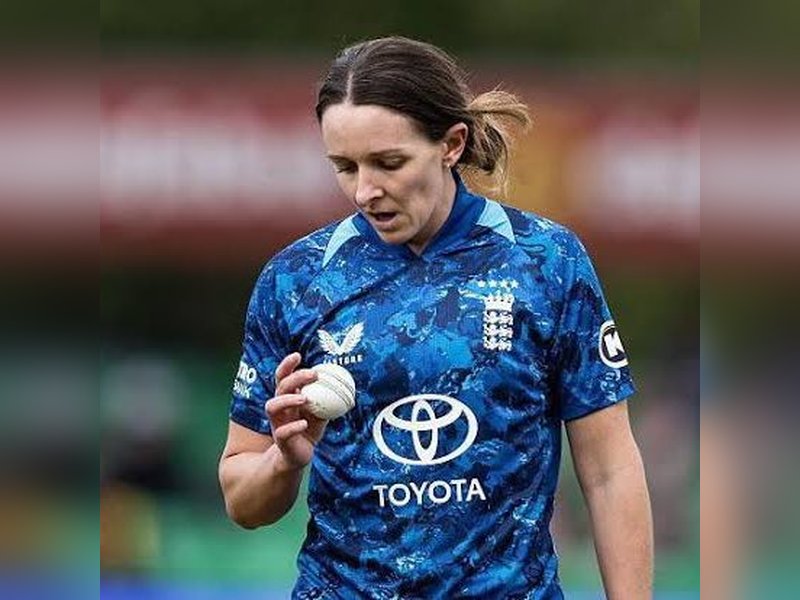 ‘It’s been one of the toughest weeks’: Kate Cross on losing England central contract