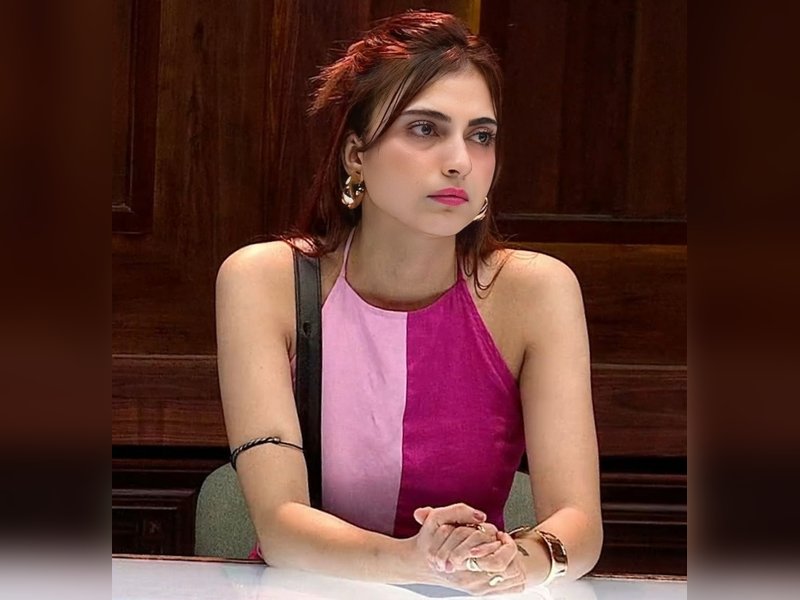 Bigg Boss 19: Farrhana Bhatt accuses Ashnoor Kaur of “manhandling” her