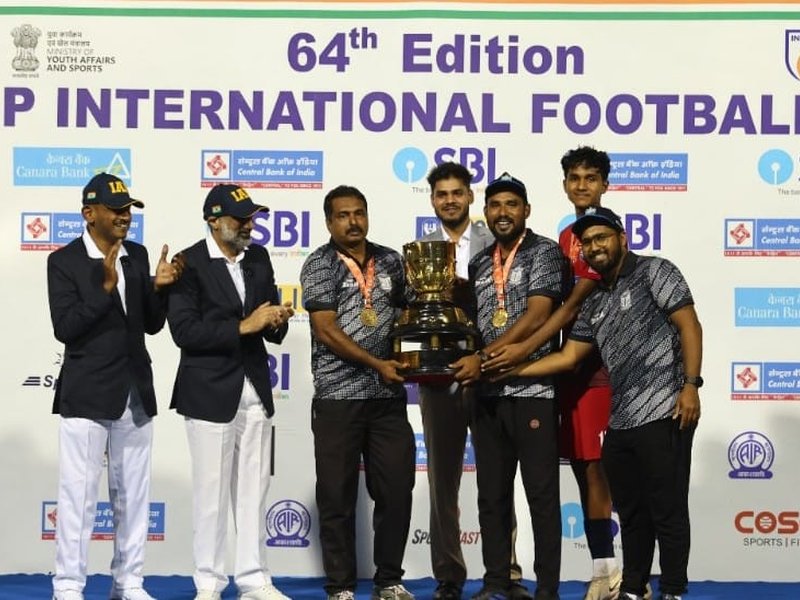 Kerala's Farook Higher Sec School lifts Subroto Cup junior boys (U17) title in New Delhi on Thursday. 