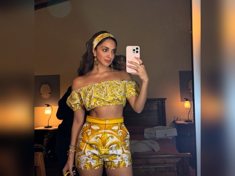 New mommy Kiara Advani flaunts her new ID, ‘Mama’, in a diamond-studded pendant