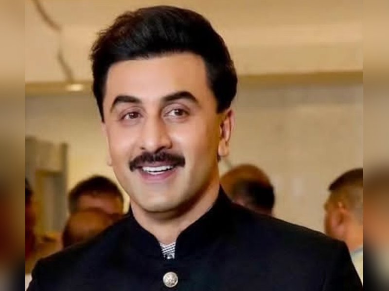 Ranbir Kapoor opens up on turning 43 and his growing grey hairs