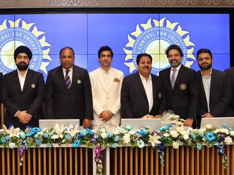 Mithun Manhas elected BCCI chief; Rajeev Shukla, Saikia re-elected as VP and secretary (Lead)