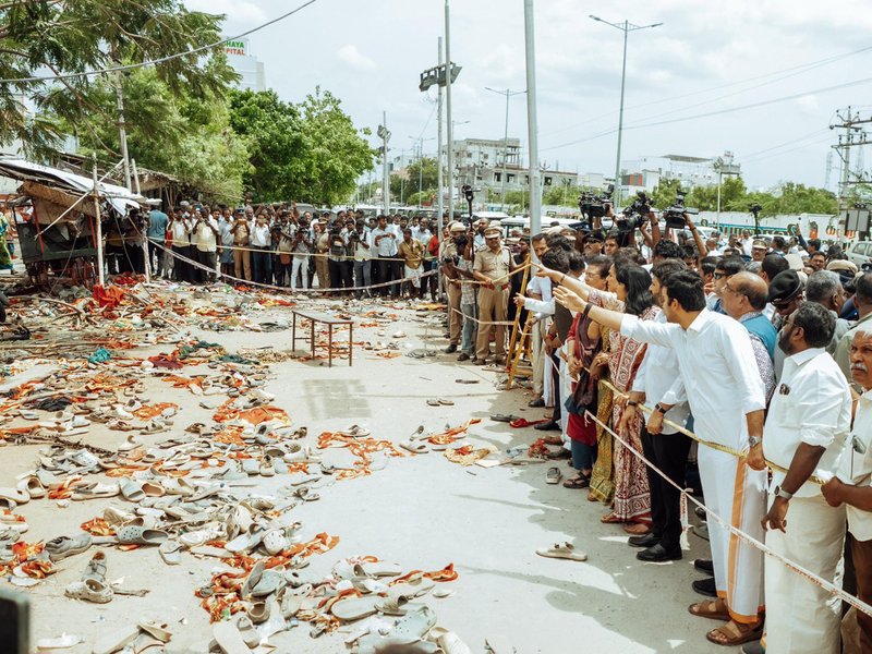 Karur Stampede: SC directs CBI probe, ex-judge to monitor investigation