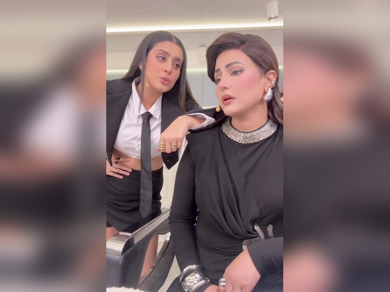 Isha Malviya shares a fun & hilarious reel for birthday girl Hina Khan