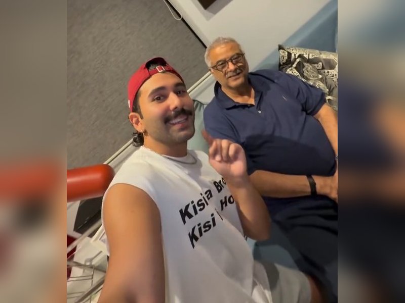 Boney Kapoor tells Orry: 'you are using me for clout', Janhvi reacts 