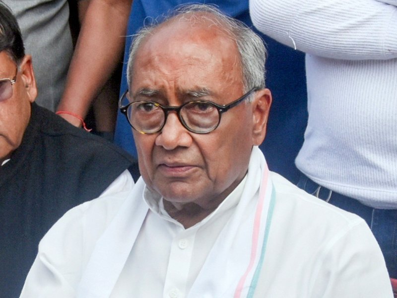 Digvijaya Singh condemns ‘mentality’ behind attack on CJI