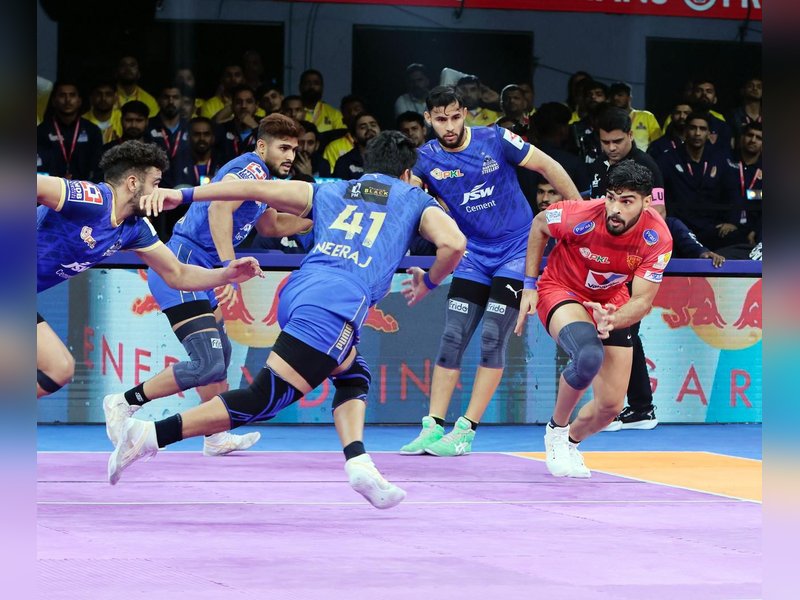 Fazel Atrachali celebrates his ‘200’ as Dabang Delhi beat Haryana Steelers in tiebreaker in Season 12 of the Pro Kabaddi League at the SDAT Multi-Purpose Indoor Stadium in Chennai on Tuesday. Photo credit: PKL