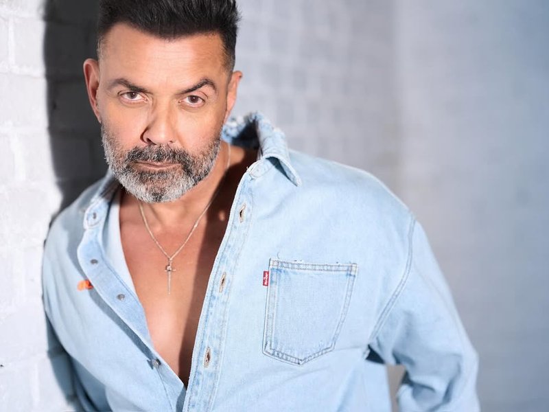 Bobby Deol reveals why he was afraid of his big brother Sunny Deol?