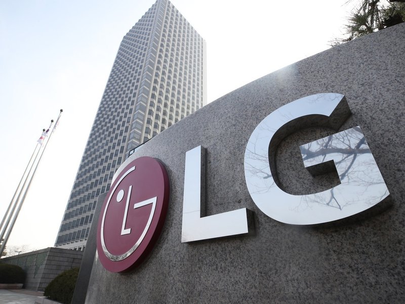 InGovern flags tax disputes, royalty risks in LG Electronics India IPO