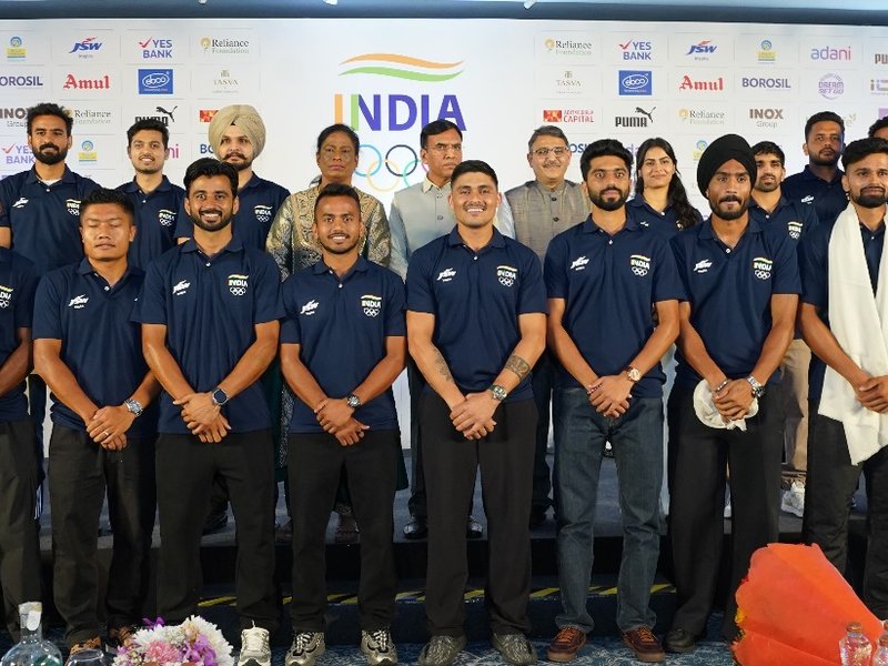 IOA felicitates India’s Paris 2024 Olympic medallists at ceremony in Delhi (Credit: IOA)