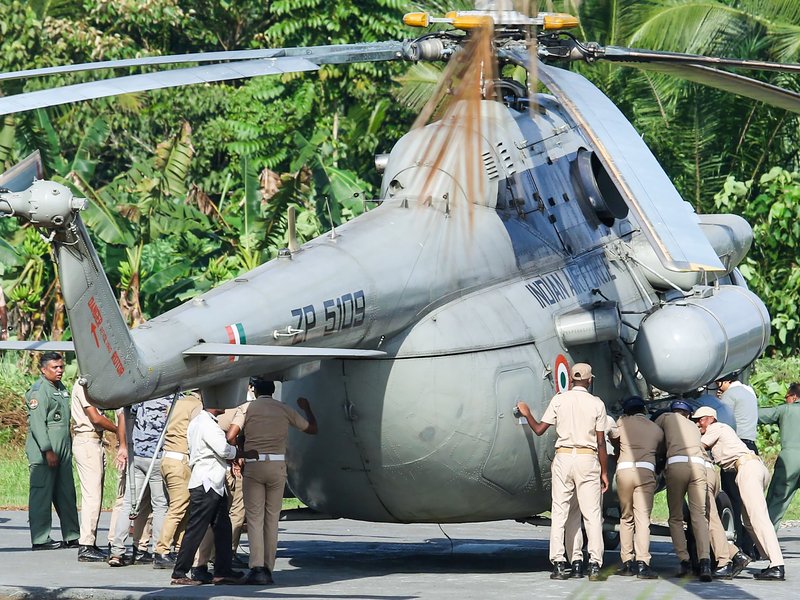 IAF chopper carrying Prez Murmu gets stuck in wet helipad in Kerala; police deny 'security lapse'