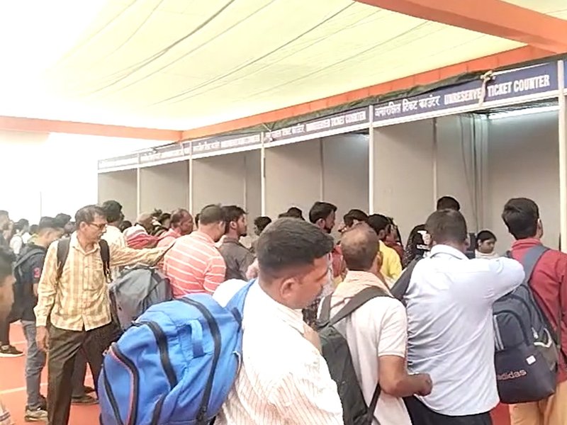 ‘Such arrangements for the first time’: Passengers on special trains on Chhath Puja 