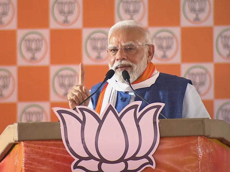 राजद ने कांग्रेस की कनपटी पर कट्टा रखकर मुख्यमंत्री पद चोरी किया: प्रधानमंत्री मोदी