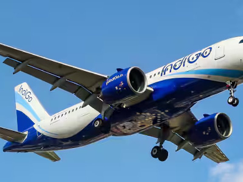 IndiGo back into red with Rs 2,582 crore loss in Q2