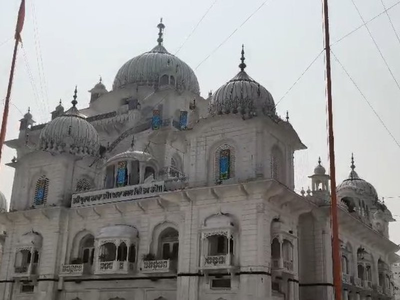 पटना सिटी गुरुद्वारा में प्रकाशोत्सव की धूम, गुरुद्वारा समिति अध्यक्ष ने कहा-सभी धर्मों के लोगों ने लिया आशीर्वाद 