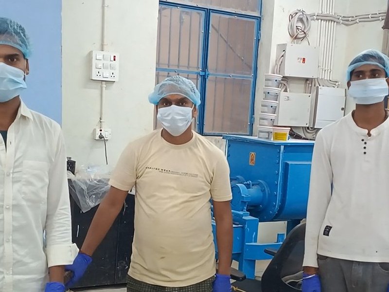 स्टार्टअप इंडिया योजना ने बदली मधुबनी की तस्वीर, युवा इंजीनियर ने कंपनी खोलकर लोगों को मुहैया कराया रोजगार