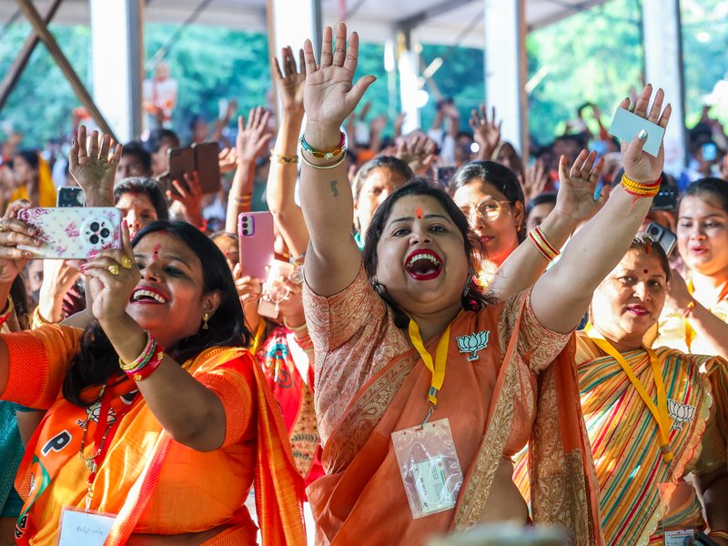 बिहार में सिर चढ़कर बोला पीएम मोदी का जादू, जहां-जहां की रैलियां, वहां एनडीए की बल्ले-बल्ले