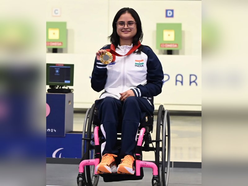 अवनि लेखरा : बचपन में हादसे ने बदली जिंदगी, फिर पैरालंपिक गोल्ड मेडलिस्ट बनकर खुद बनाई अपनी तकदीर