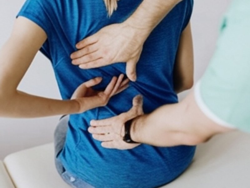 आयुर्वेदिक टिप्स: पीठ दर्द से हैं परेशान? इस उपाय से 30 सेकंड में मिलेगा आराम