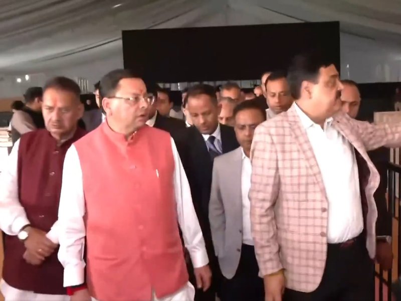 मुख्यमंत्री पुष्कर सिंह धामी ने पीएम मोदी के उत्तराखंड दौरे से पहले कार्यक्रम की तैयारियों का जायजा किया
