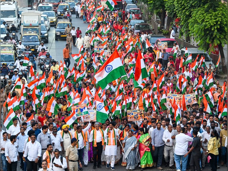 Centre issues detailed protocol for Vande Mataram, now a must for all govt events