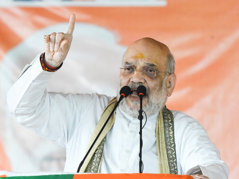 बालासाहेब ठाकरे की पुण्यतिथि पर केंद्रीय गृह मंत्री अमित शाह समेत कई नेताओं ने श्रद्धांजलि दी