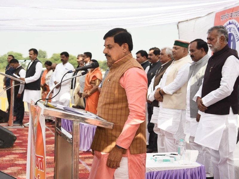 ‘PM Modi capable of dealing with situation’: MP CM on Red Fort blast