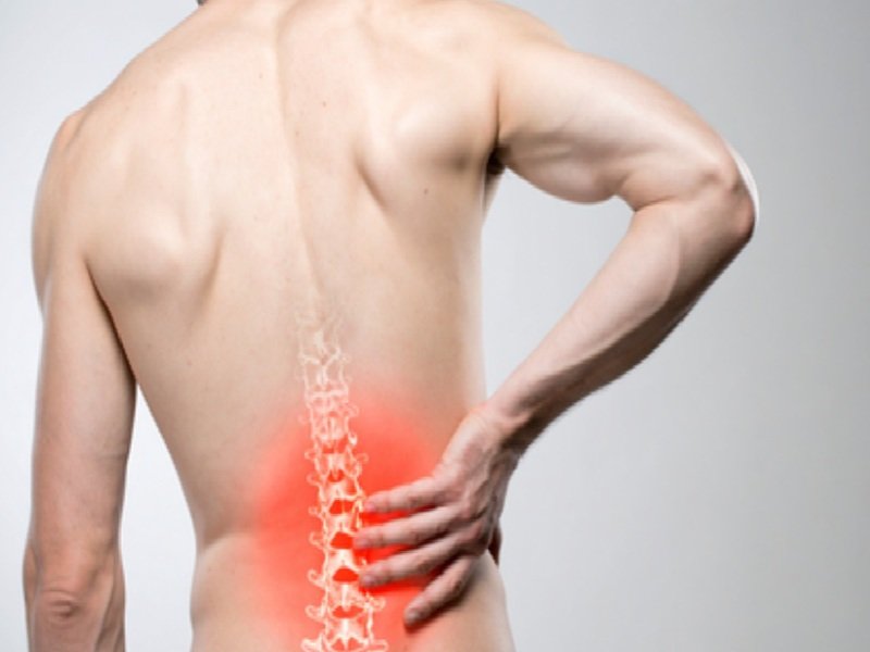 पीठ की चिक की समस्या बिगाड़ सकती है शरीर का संतुलन, घरेलू उपायों से मिलेगी राहत