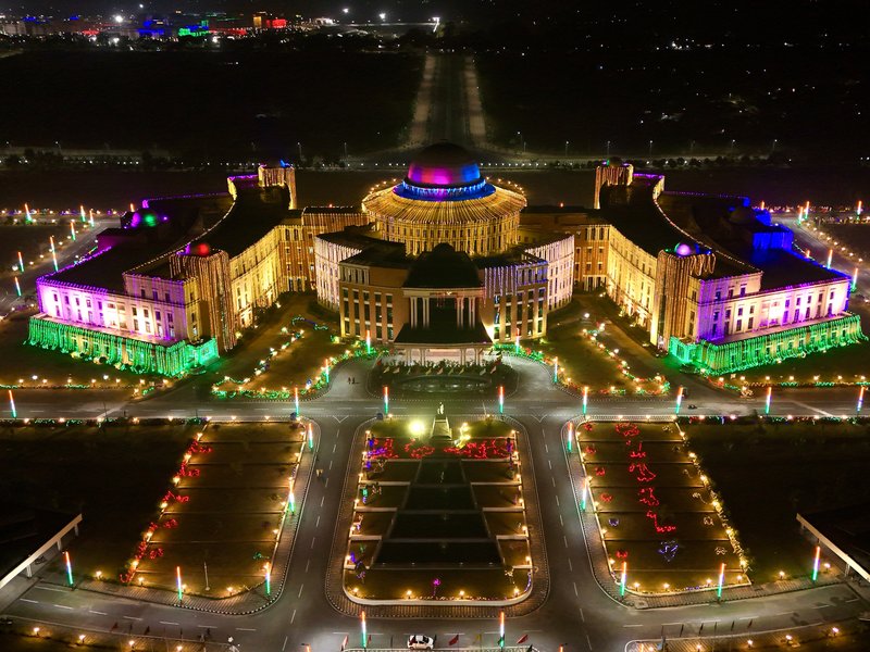 झारखंड के 25 साल, सियासी उतार-चढ़ाव और विरोधाभासों के बावजूद अंगड़ाई ले रहे नए सपने