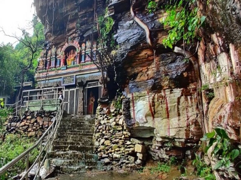 अहोबिलम मंदिर: एक नहीं, नौ अलग-अलग रूपों में विराजमान हैं भगवान नरसिंह, मौजूद हैं स्वयं प्रकट हुए खंभे के अवशेष