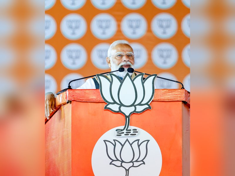 पीएम मोदी का गुजरात दौरा, सूरत में निर्माणाधीन बुलेट ट्रेन स्टेशन का लेंगे जायजा