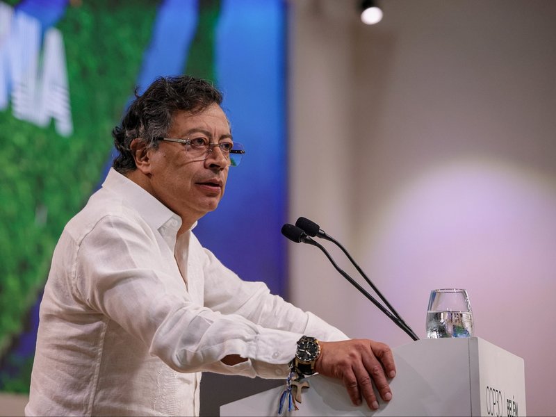 कोलंबिया : मिलिट्री एयर स्ट्राइक में 7 नाबालिगों की मौत, राष्ट्रपति के आदेश पर ऑपरेशन को दिया गया अंजाम