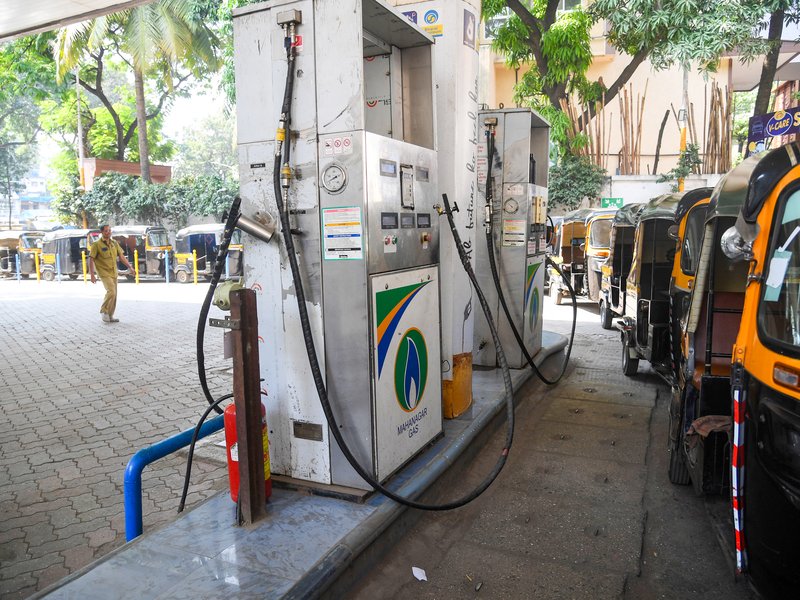 GAIL Gas cuts domestic PNG and CNG costs across authorised areas