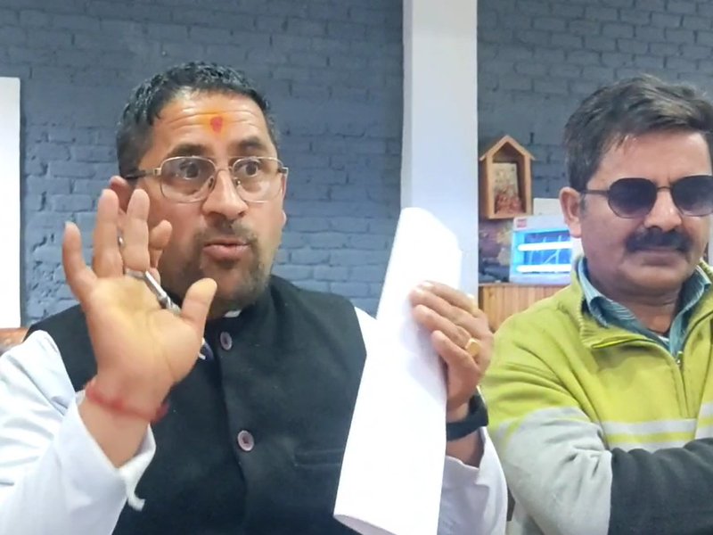 चंबा: प्राथमिक शिक्षक संघ तीसा ने क्लस्टर क्लबिंग नीति के विरोध में खोला मोर्चा 