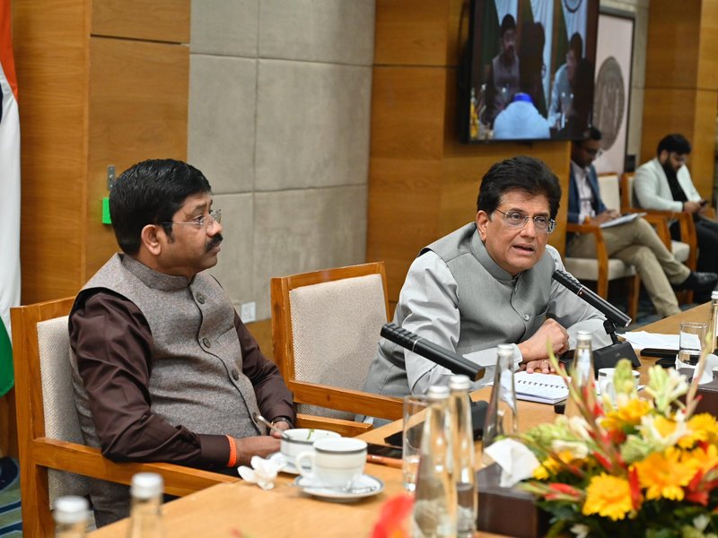 पीयूष गोयल ने उद्यमियों से की मुलाकात, ग्रोथ और इनोवेशन को बढ़ाने पर हुई चर्चा 