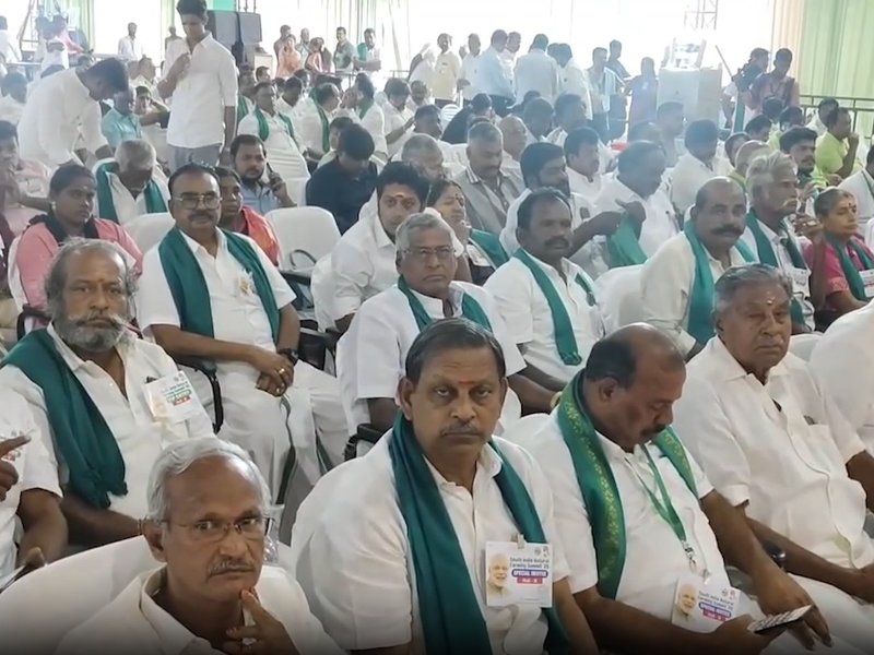 तमिलनाडु के किसानों ने की प्रधानमंत्री मोदी की तारीफ, बोले- वे हमारी समस्याएं समझते हैं