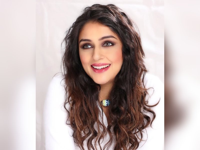 तीन साल की उम्र में विज्ञापन, 17 में मिस इंडिया वर्ल्डवाइड, 19 में बॉलीवुड डेब्यू: जानें आरती छाबड़िया का सफर