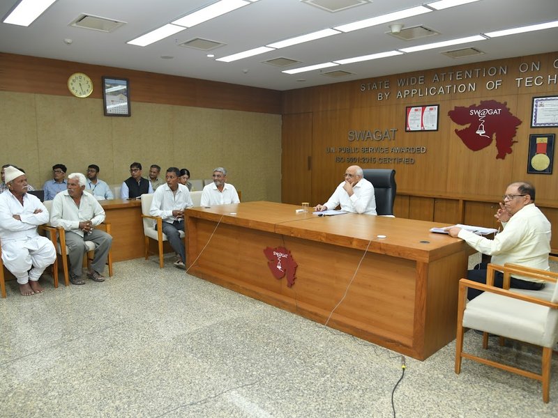 सीएम भूपेंद्र पटेल ने जिलाधिकारियों को तालुका और डिस्ट्रिक्ट स्वागत के फैसलों को लागू करने के निर्देश दिए