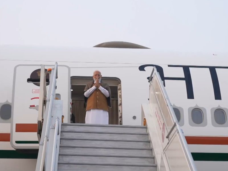 प्रधानमंत्री मोदी दक्षिण अफ्रीकी दौरे पर रवाना हुए, जी-20 लीडर्स समिट में लेंगे हिस्सा