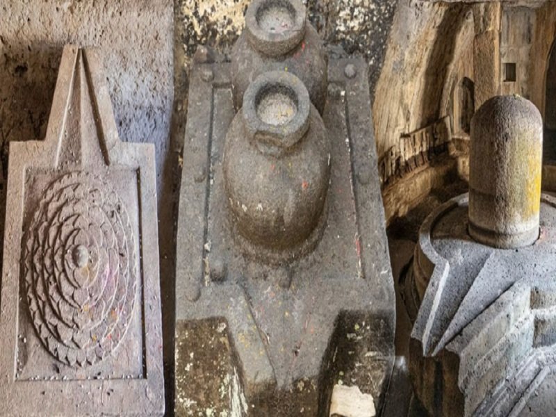 पाटेश्वर महादेव : मंदिर में भगवान के 1,000 शिवलिंग, आकार और बनावट सबसे अनोखी